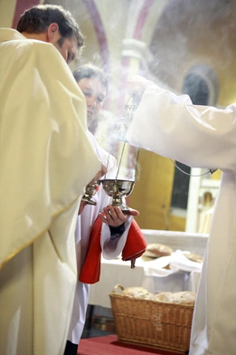 Ponowne odkrycie liturgii jako „języka Kościoła”