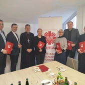 Doradzą, jak skuteczniej pomagać