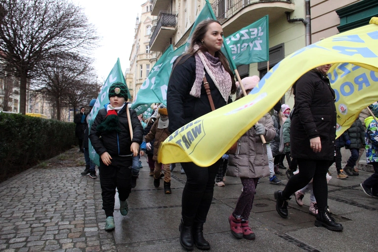 Pierwszy Marsz Radości w Zespole Szkół Salezjańskich