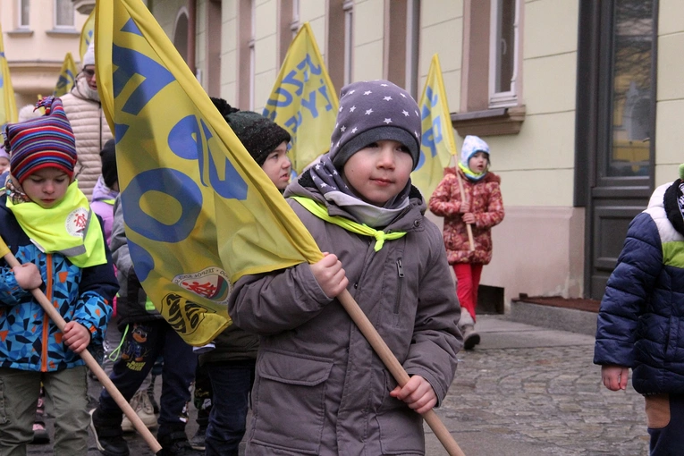 Pierwszy Marsz Radości w Zespole Szkół Salezjańskich