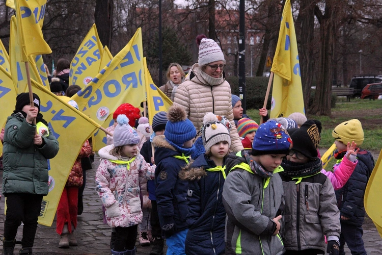 Pierwszy Marsz Radości w Zespole Szkół Salezjańskich