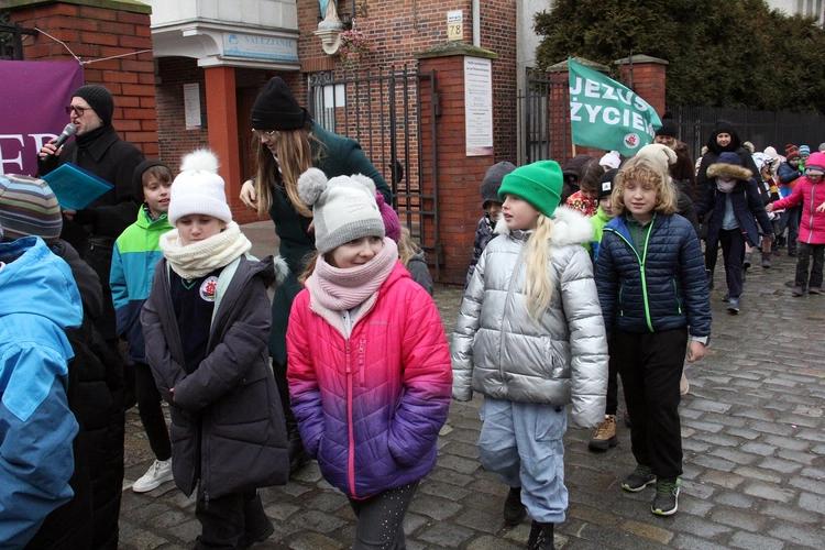 Pierwszy Marsz Radości w Zespole Szkół Salezjańskich