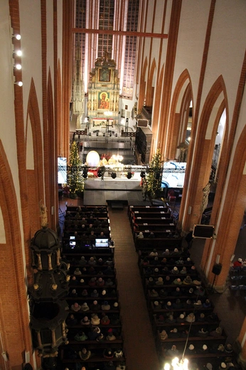 Peregrynacja obrazu Matki Bożej Łaskawej w bazylice św. Elżbiety we Wrocławiu
