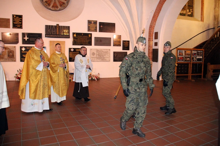 Peregrynacja obrazu Matki Bożej Łaskawej w bazylice św. Elżbiety we Wrocławiu