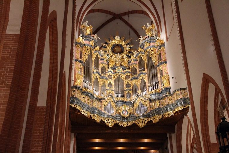 Peregrynacja obrazu Matki Bożej Łaskawej w bazylice św. Elżbiety we Wrocławiu