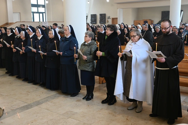 Dzień Życia Konsekrowanego