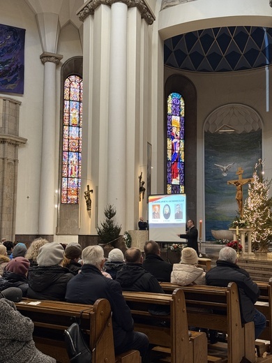 Pielgrzymka dekanatów: Piekary Śląskie, Siemianowice Śląskie, Świętochłowice i Ruda Śląska