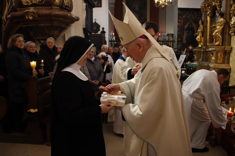 Dzień Życia Konsekrowanego w diecezji łowickiej