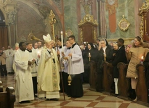 Podążając za światłem