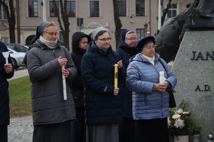 Dzień Życia Konsekrowanego w diecezji łowickiej