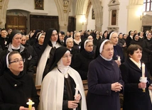 Tarnów. Diecezjalne obchody Dnia Życia Konsekrowanego i złoty jubileusz bp. Władysława Bobowskiego