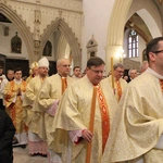 Tarnów. Diecezjalne obchody Dnia Życia Konsekrowanego i złoty jubileusz bp. Władysława Bobowskiego