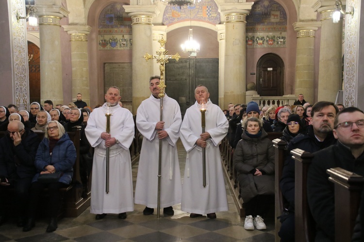 Płock. Święto życia konsekrowanego w katedrze