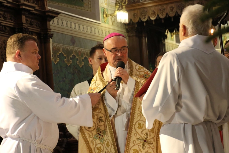 Płock. Święto życia konsekrowanego w katedrze
