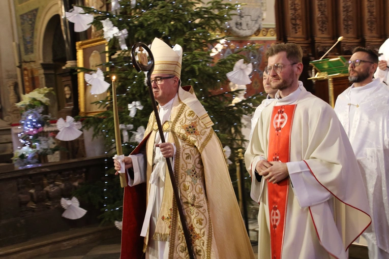 Płock. Święto życia konsekrowanego w katedrze