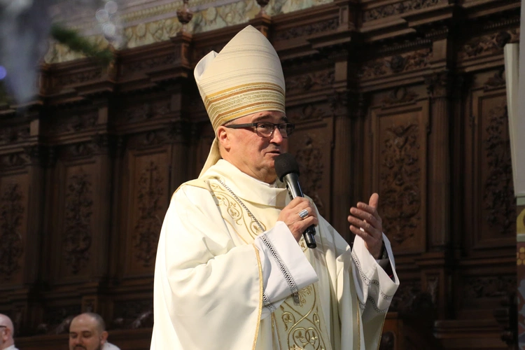 Płock. Święto życia konsekrowanego w katedrze