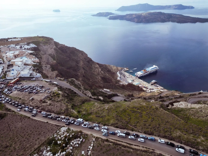 Uciec z Santorini
