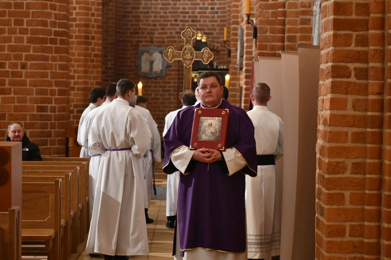 Msza za zmarłych biskupów i rządców diecezji