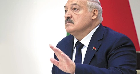 – Jest mi absolutnie obojętne, czy Unia Europejska uzna wybory na Białorusi, czy nie. Uzna, to podziękujemy, nie uzna – to odpowiednio zareagujemy – skomentował oświadczenie krajów UE Alaksandr Łukaszenka.