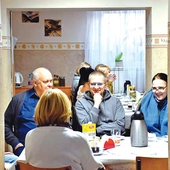 	Nie zabrakło również czasu na rozmowy przy kawie i herbacie.