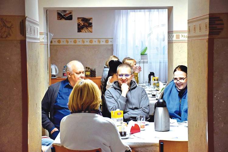 	Nie zabrakło również czasu na rozmowy przy kawie i herbacie.