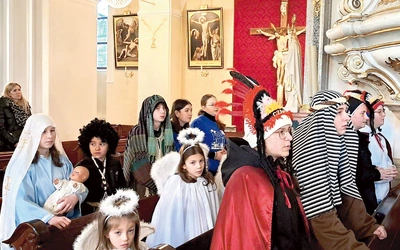 	Kolędnicy na swoim diecezjalnym święcie.