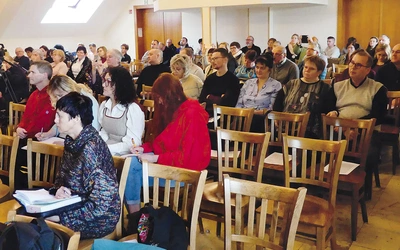 	Uczestnicy styczniowych zajęć z Biblią.