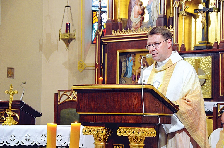 	Ks. dr Grzegorz  Śmieciński pełni urząd proboszcza  od roku 2019 r.