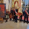 	W niedzielę 26 stycznia obraz i krzyż oraz relikwie bł. Jerzego Popiełuszki przybyły do parafii katedralnej. 