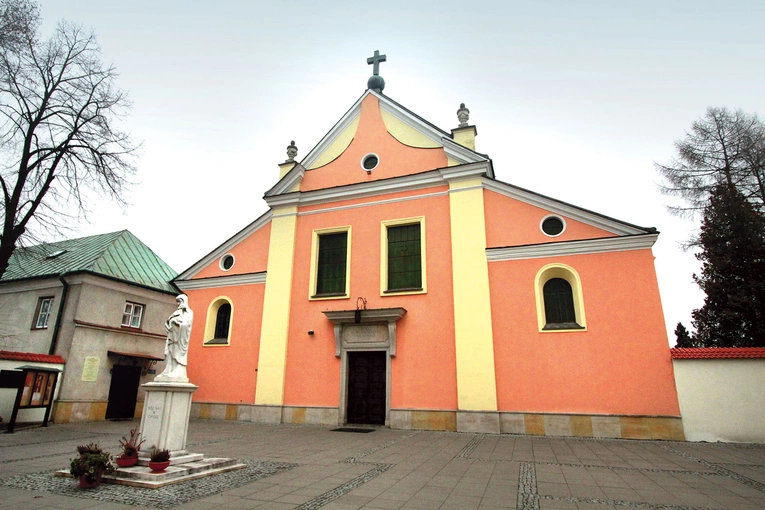 W 2022 r. na murach klasztoru kapucynów w Zakroczymiu odsłonięto tablicę upamiętniającą nieuchwytnego AK-owca, który został pośmiertnie odznaczony Krzyżem Komandorskim Orderu Odrodzenia Polski i awansowany do stopnia podpułkownika.