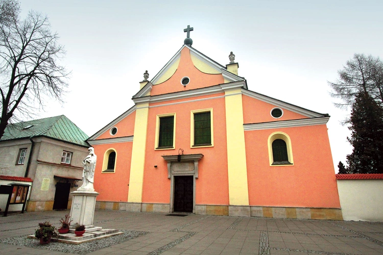 W 2022 r. na murach klasztoru kapucynów w Zakroczymiu odsłonięto tablicę upamiętniającą nieuchwytnego AK-owca, który został pośmiertnie odznaczony Krzyżem Komandorskim Orderu Odrodzenia Polski i awansowany do stopnia podpułkownika.