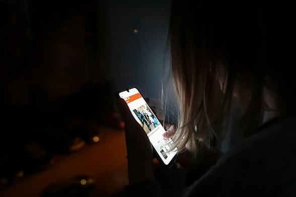 Nastolatki i smartfony