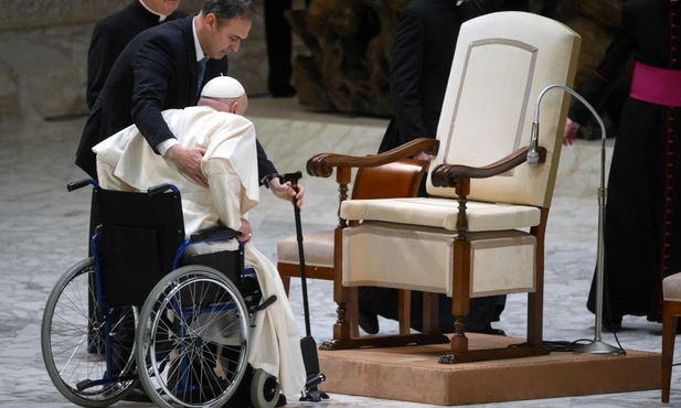 Papież ma zapalenie oskrzeli