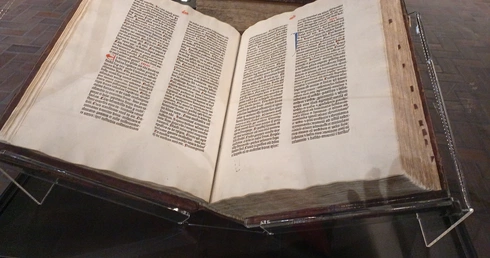 Biblia Gutenberga w Warszawie