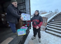 Do bombardowanego Charkowa dotarła kolejna pomoc od papieża