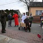 Przez Ostrożnicę z niedźwiedziem