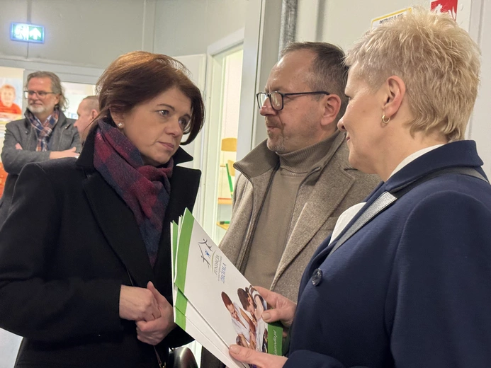 Poświęcenie nowego budynku NSP "Źródła"