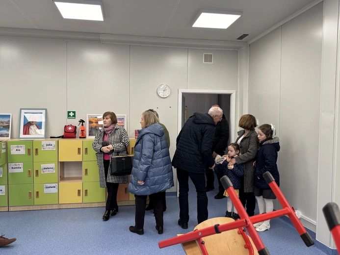 Poświęcenie nowego budynku NSP "Źródła"