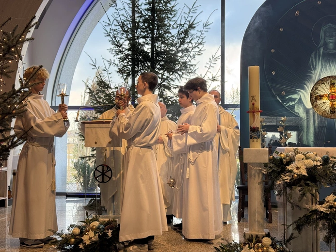 Poświęcenie nowego budynku NSP "Źródła"