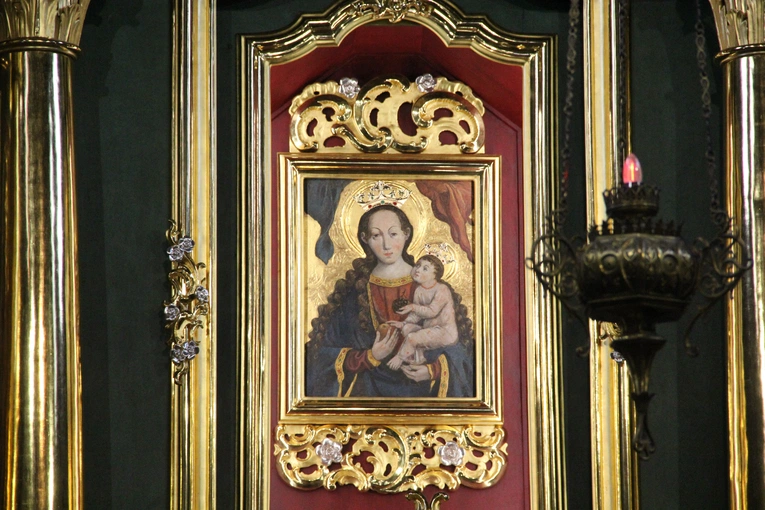 Dąbrowa Tarnowska. Konferencja "Z dawna Polski Tyś Królową - Maryjo"