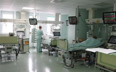 Papieskie orędzie na Światowy dzień Chorego - przypomnienie o godności osób chorych