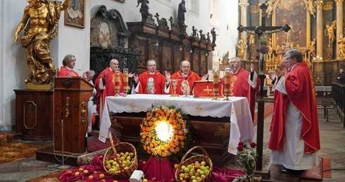 Wypłyń na głębię, idź do niebieskich ogrodów