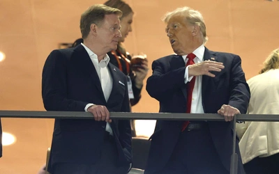 Przed Super Bowl