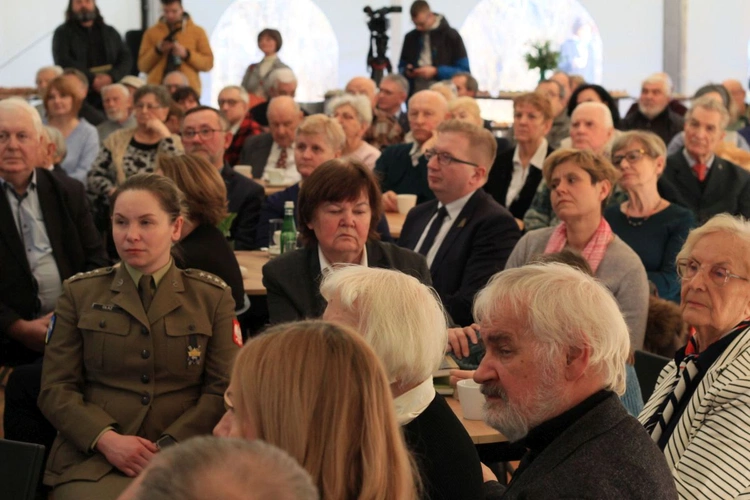 Uroczystość z okazji 85. rocznicy pierwszej masowej deportacji Polaków na Syberię