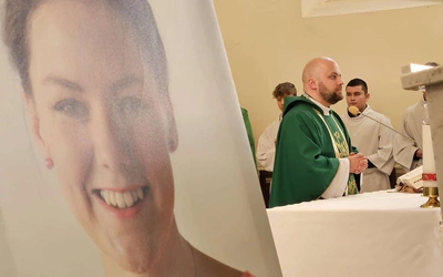 To światło świeci coraz mocniej