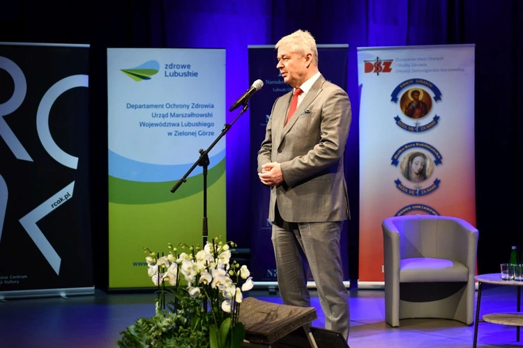 Debata z okazji Światowego Dnia Chorego
