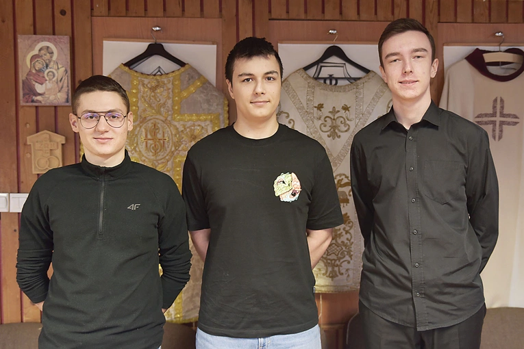 	Od lewej: Jakub, Mateusz i Mariusz.