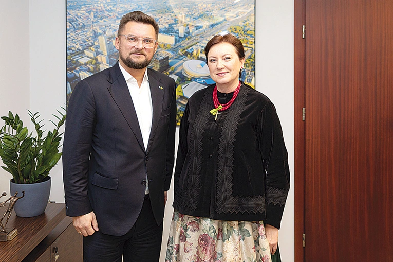 Prezydent Marcin Krupa i nowo powołana pełnomocnik ds. regionalizmu.