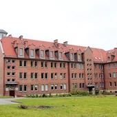 	Centrum znajduje się przy kościele jezuitów w Gliwicach.