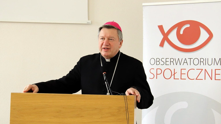 Abp Józef Kupny: Kościół będzie wołał do klasy politycznej o opamiętanie